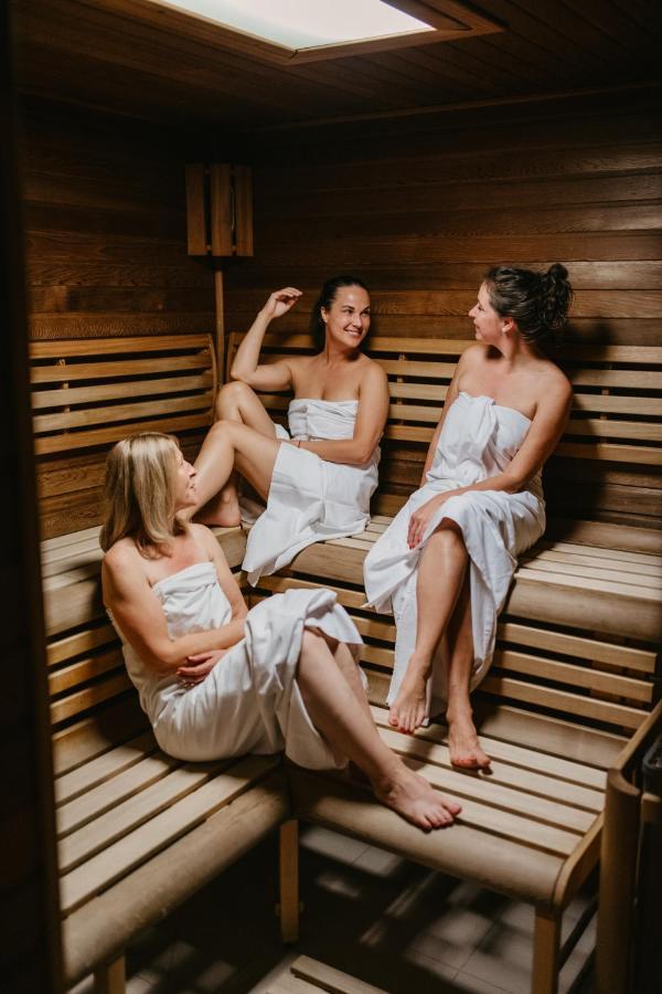 Hotel Split Kadan Ngoại thất bức ảnh